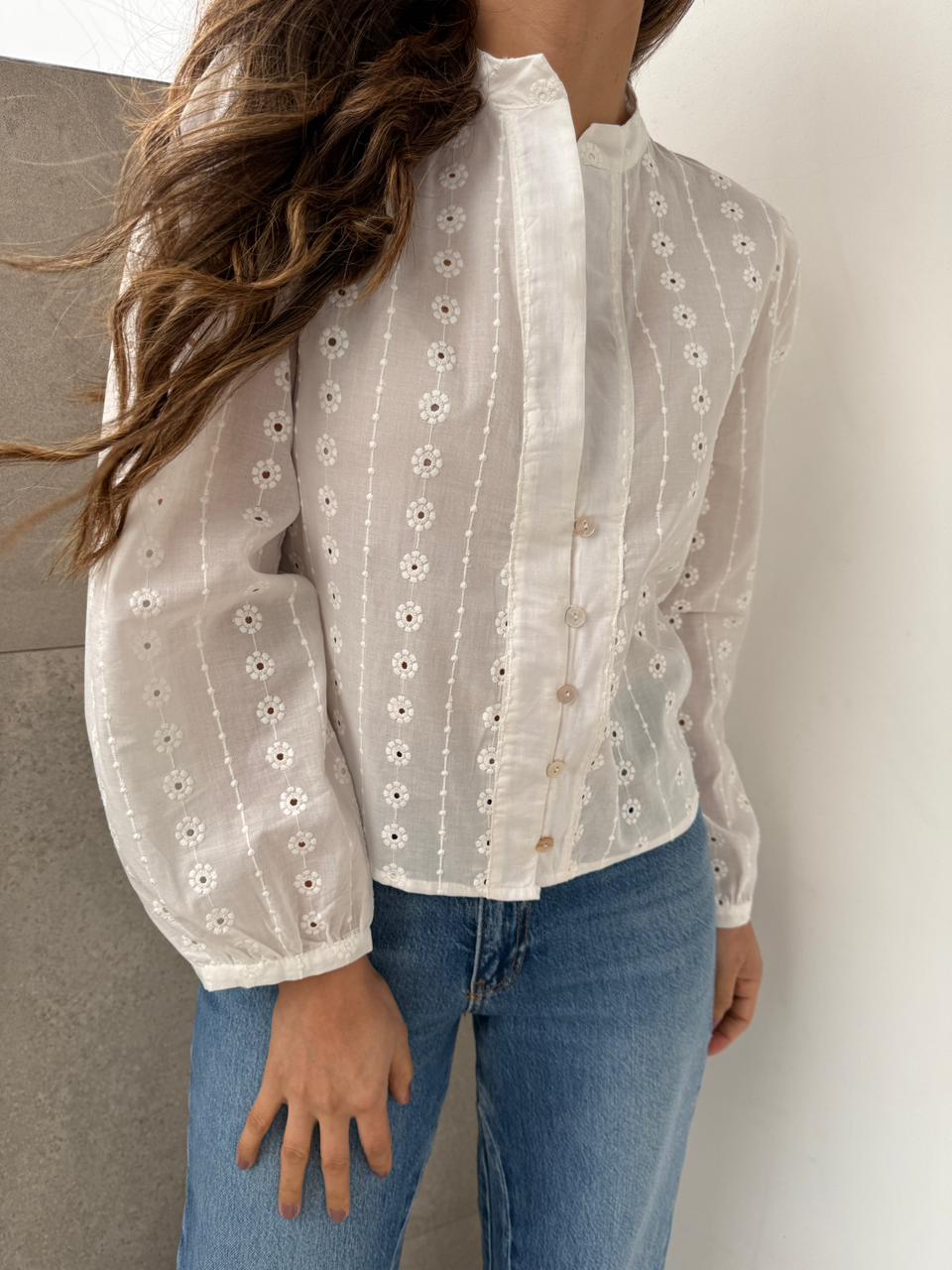 Blusa Cotton Broderie Laura