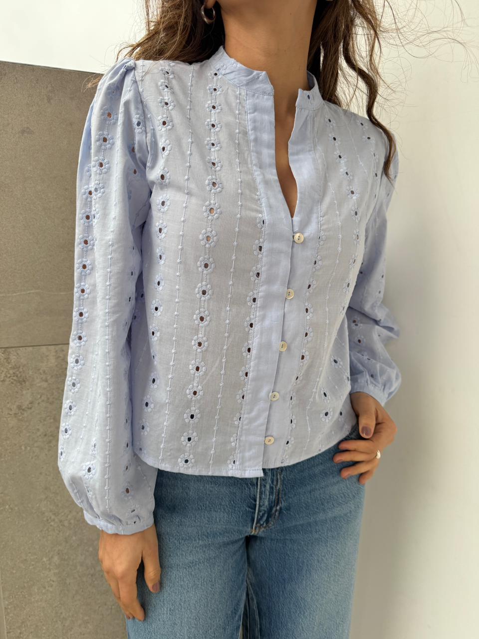 Blusa Cotton Broderie Laura