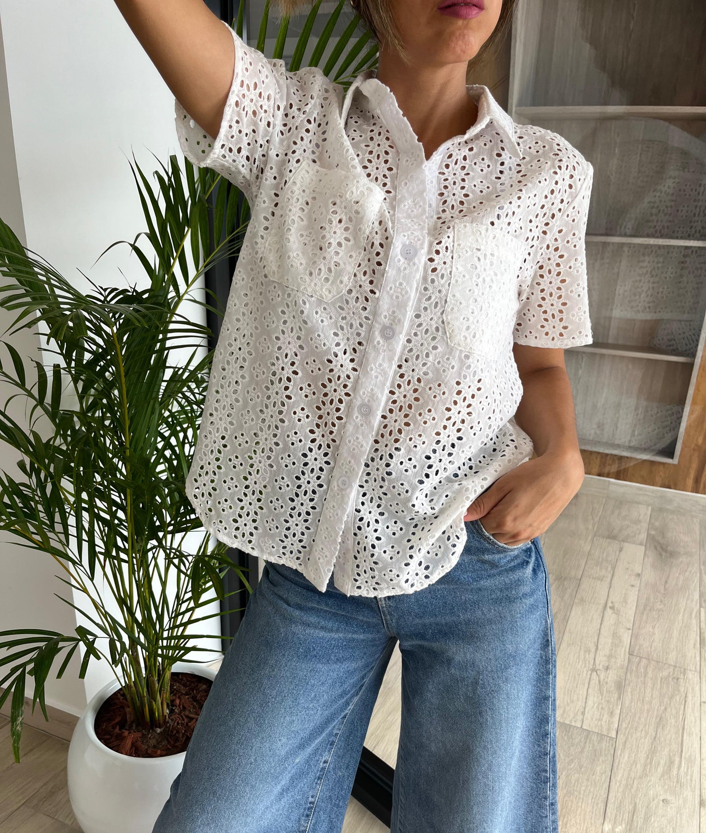 Blusa Brodery Perforada