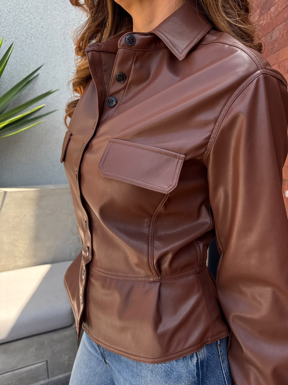 Casaca Peplum Corali
